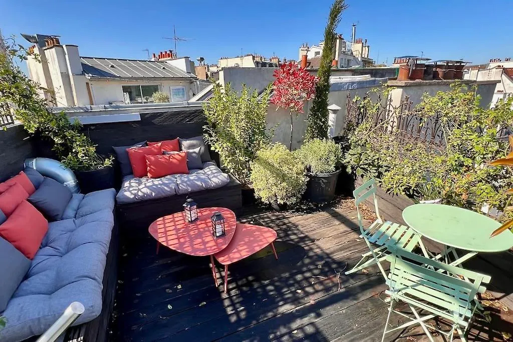 Apartment Rooftop Triplex With Garden At Notre Dame Paris France