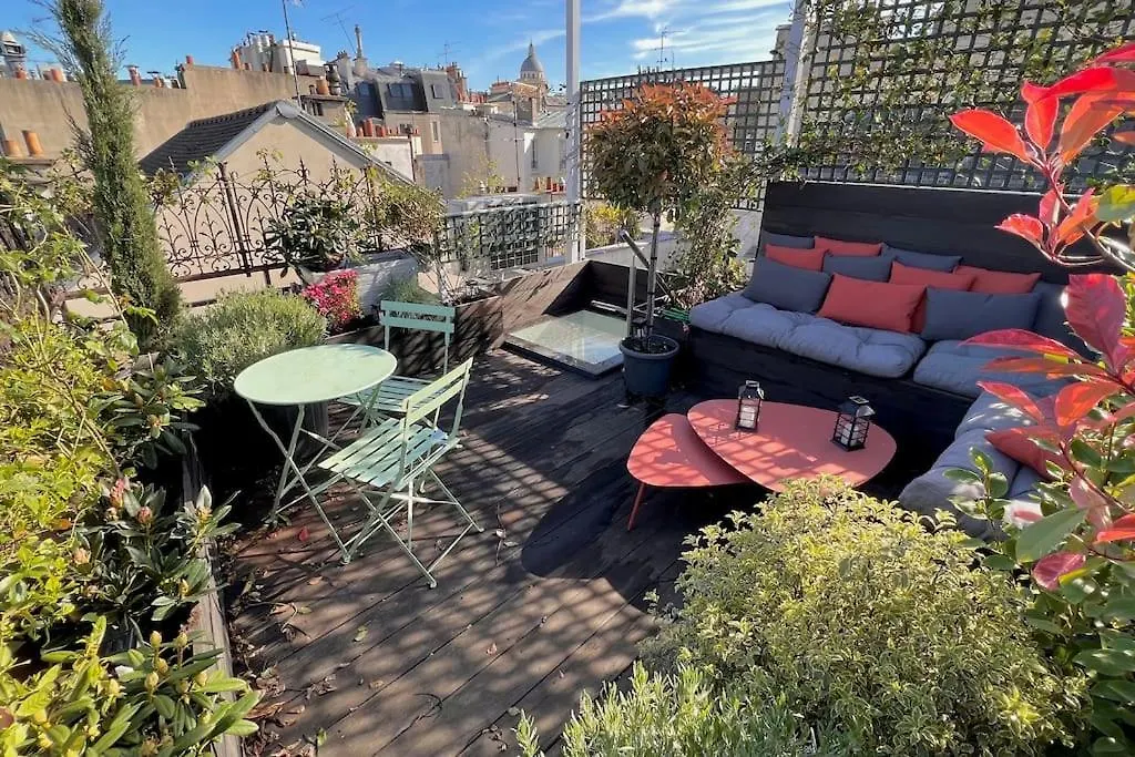 Apartment Rooftop Triplex With Garden At Notre Dame Paris