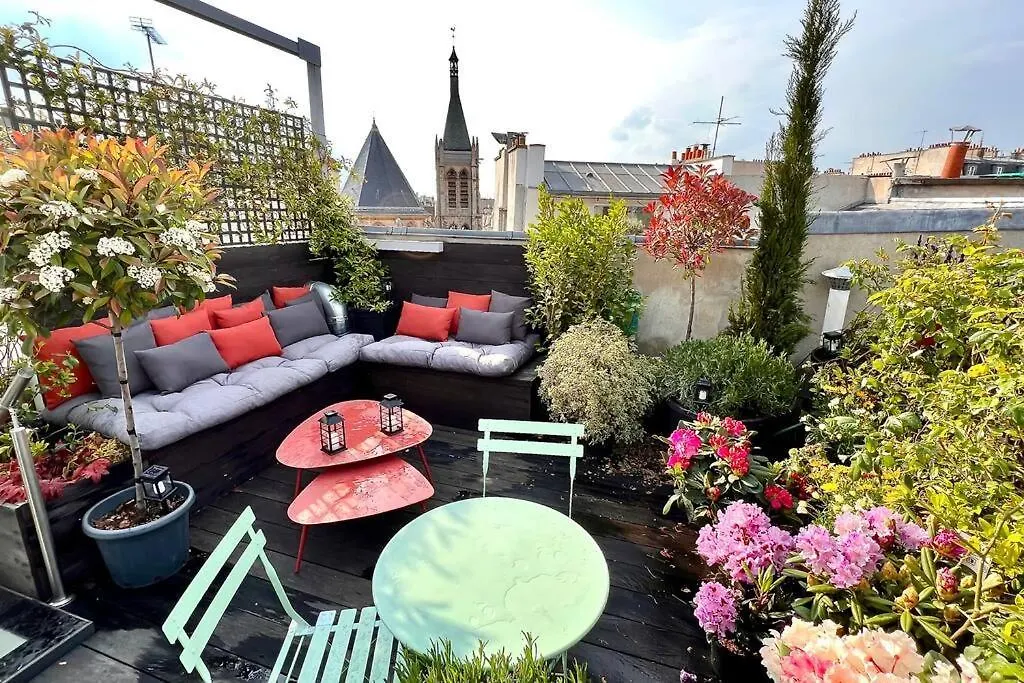 Rooftop Triplex With Garden At Notre Dame Paris 0*,